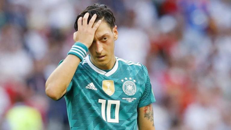 Kisah Sukses Mesut Ozil Sebagai Seorang Imigran yang ...