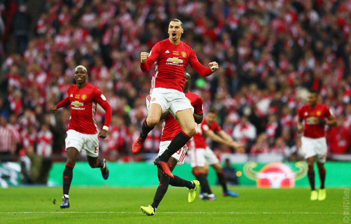 Brace Ibrahimovic Bawa MU Raih Trofi Pertama Musim Ini Bolalobcom Brace Ibrahimovic Bawa MU Raih Trofi Pertama Musim Ini Bolalobcom