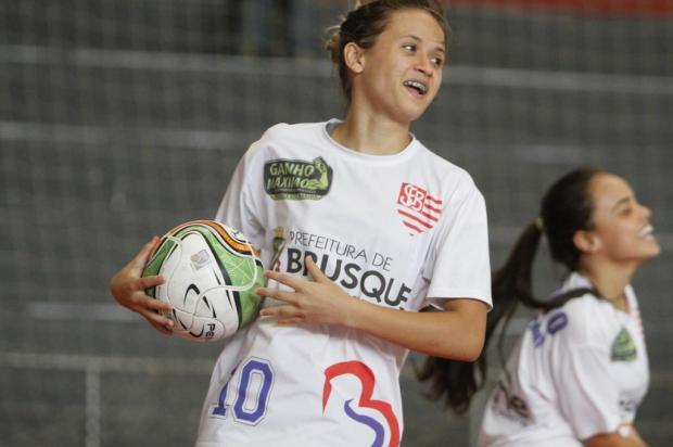 Punggawa Berhijab Asal Iran Ini Masuk Jajaran Pemain Punggawa Berhijab Asal Iran Ini Masuk Jajaran Pemain