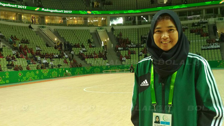 Ini Tugas Pertama Wasit Futsal Wanita Indonesia Berlisensi ...