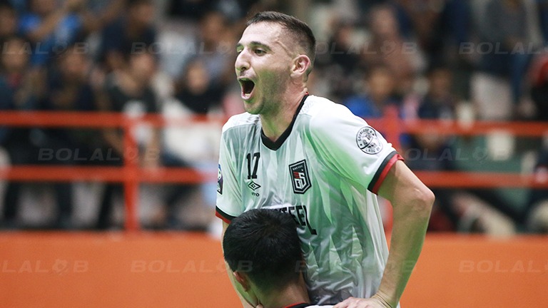 Masuknya Di Maria Dalam Nominasi Pemain Futsal Terbaik Dunia Berdampak Baik Bagi Futsal Indonesia Bolalob Com