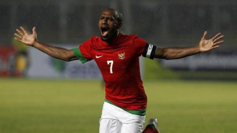 Hasil gambar untuk boaz solossa timnas