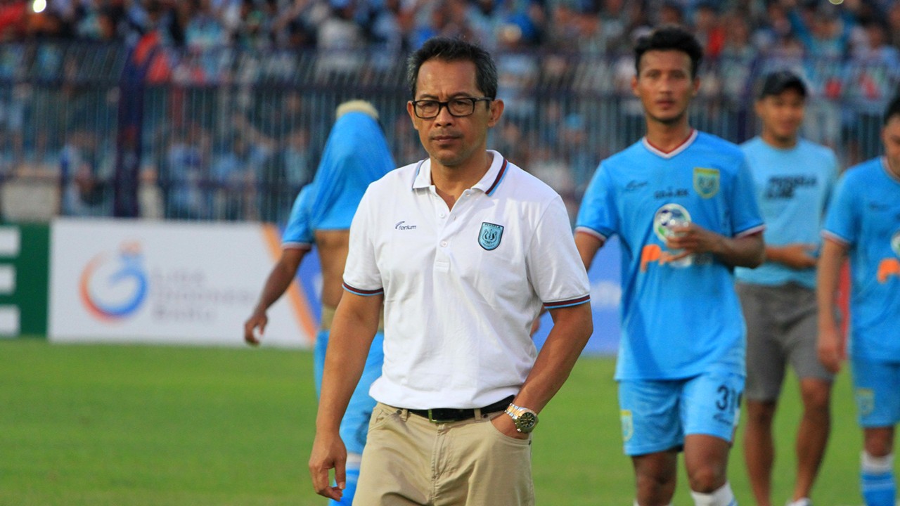 Wajah Baru Persela Lamongan Punya Pemimpin Baru Aji Santoso Siap