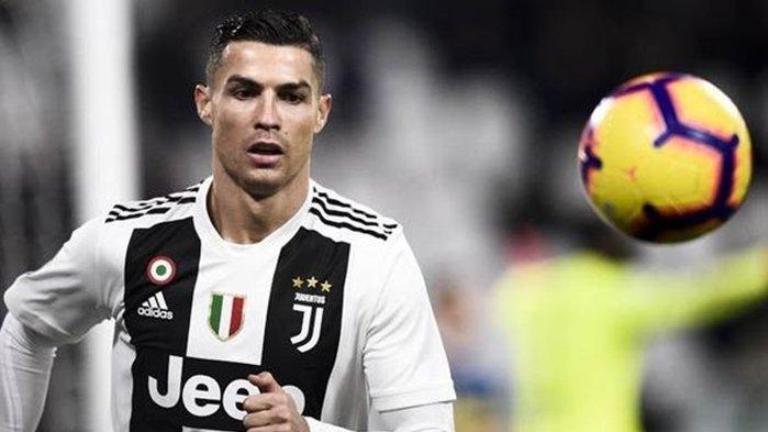 Pelatih Juventus Buka Suara Tentang Cristiano Ronaldo yang