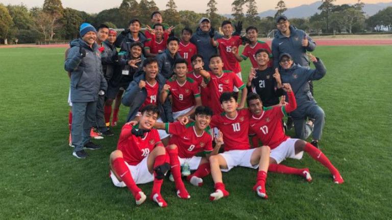 Timnas Indonesia U-16 Kalah dari Malaysia - Bolalob.com