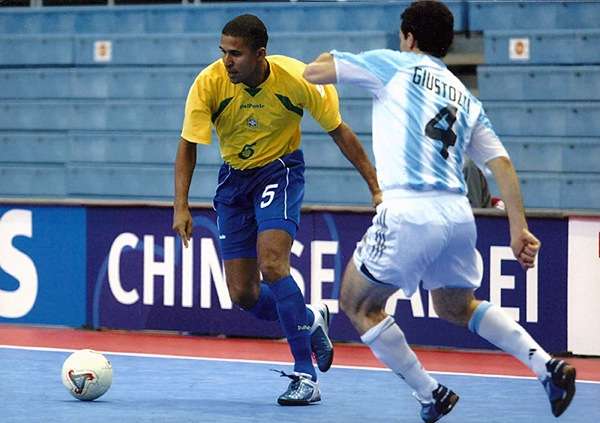 Pengertian, Peraturan, Ukuran Lapangan Futsal Dilengkapi 