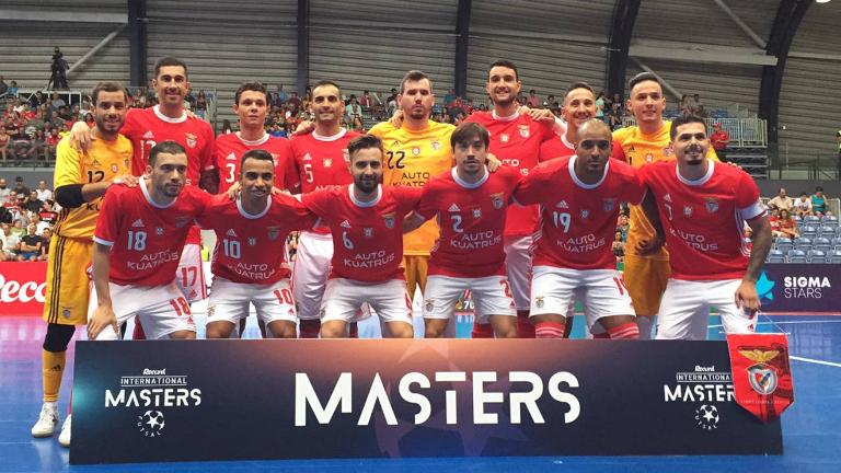 SL Benfica Raih Gelar Juara International Masters Futsal ...