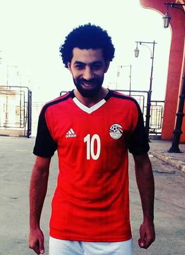 Inilah Gambar Wajah Kembaran Mohamed Salah yang Mendadak ...