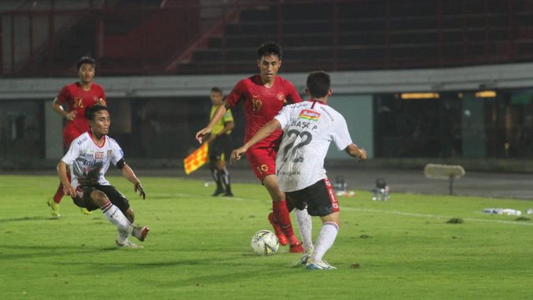 Tak Ada Gol Tercipta di Laga Bali United vs Timnas U-23 - Bolalob.com