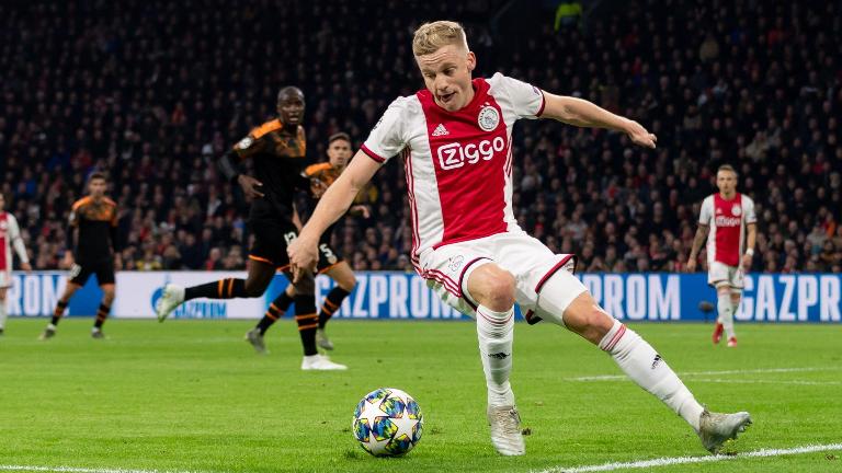 Mengenang Kolaborasi Rekrutan Baru MU, Donny van de Beek ...